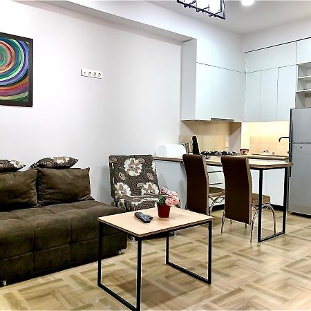 Appartamento Tomaso Tbilisi Esterno foto